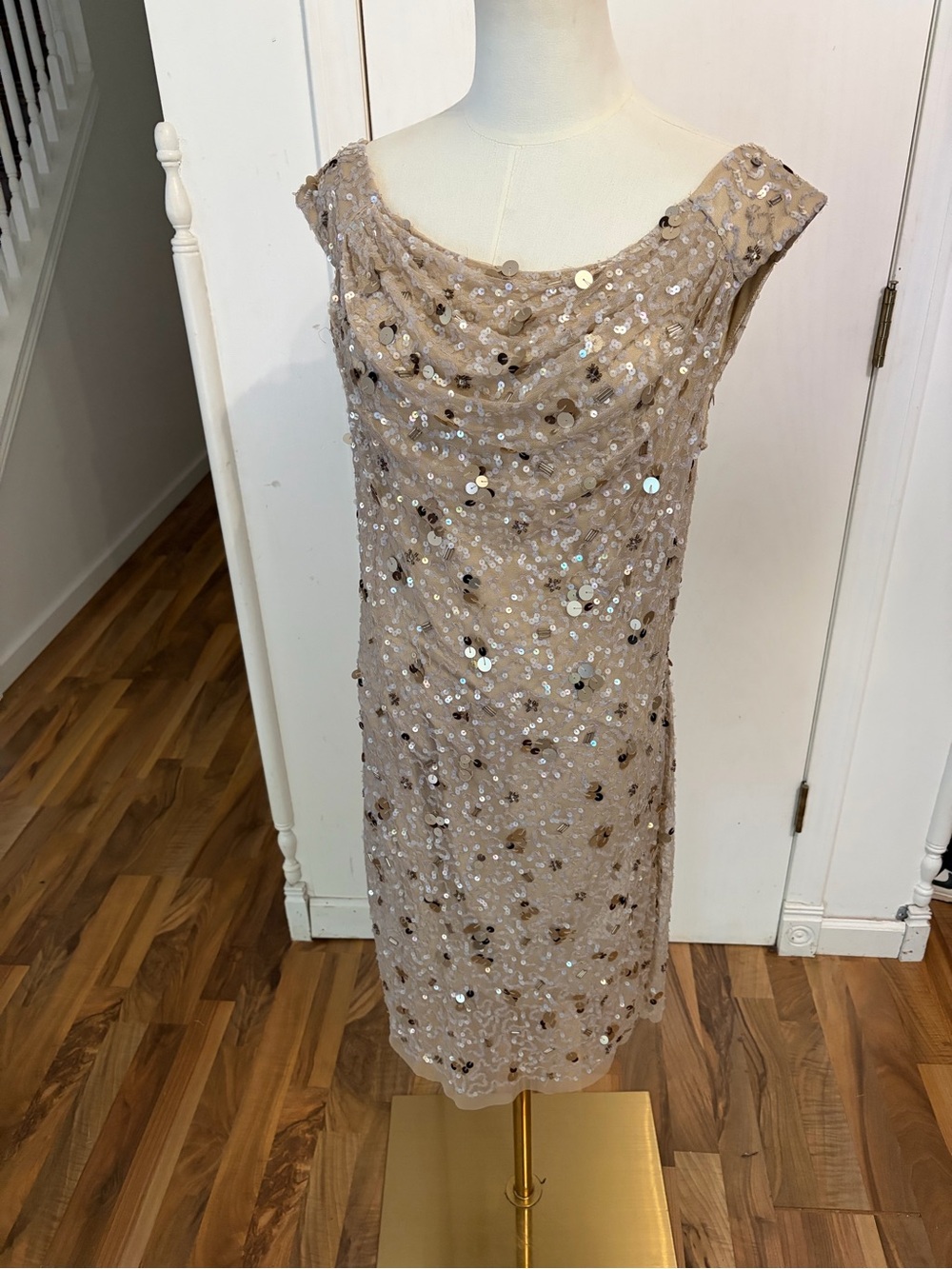 Aidan Mattox Champagne Sequin Cowl Neck Glam Party Dress, 10 / Medium, EUC